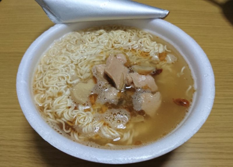 麻油鶏麺